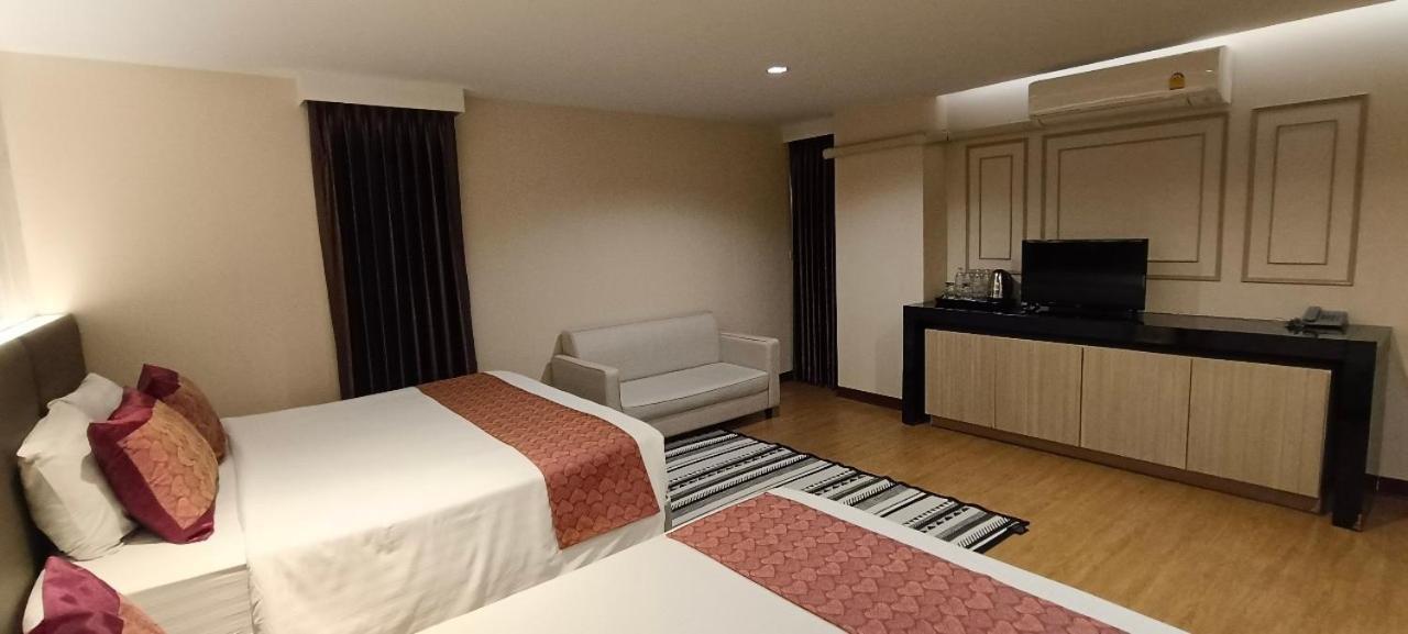 The Airport Courtyard Suvarnabhumi Airport Bangkok Exterior photo Deluxe room